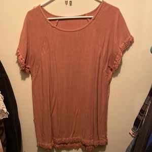 Cute boutique blouse, gently used! Quality fabric